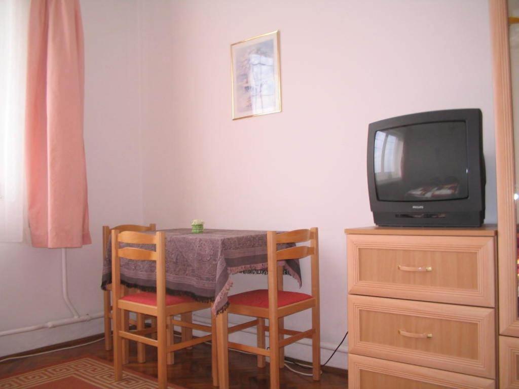 Burg Eger Hotel Kamer foto