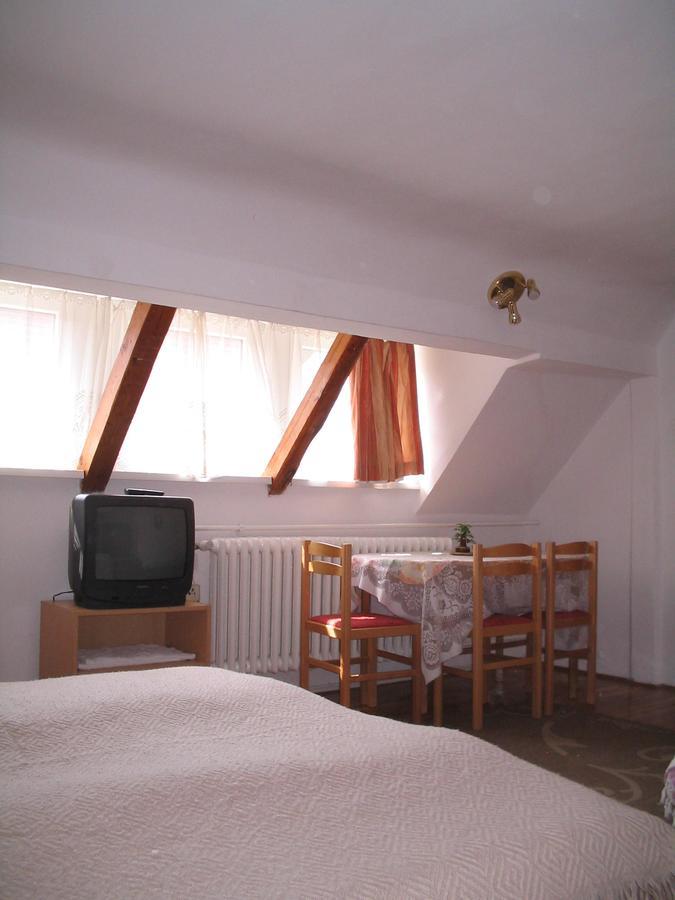 Burg Eger Hotel Buitenkant foto